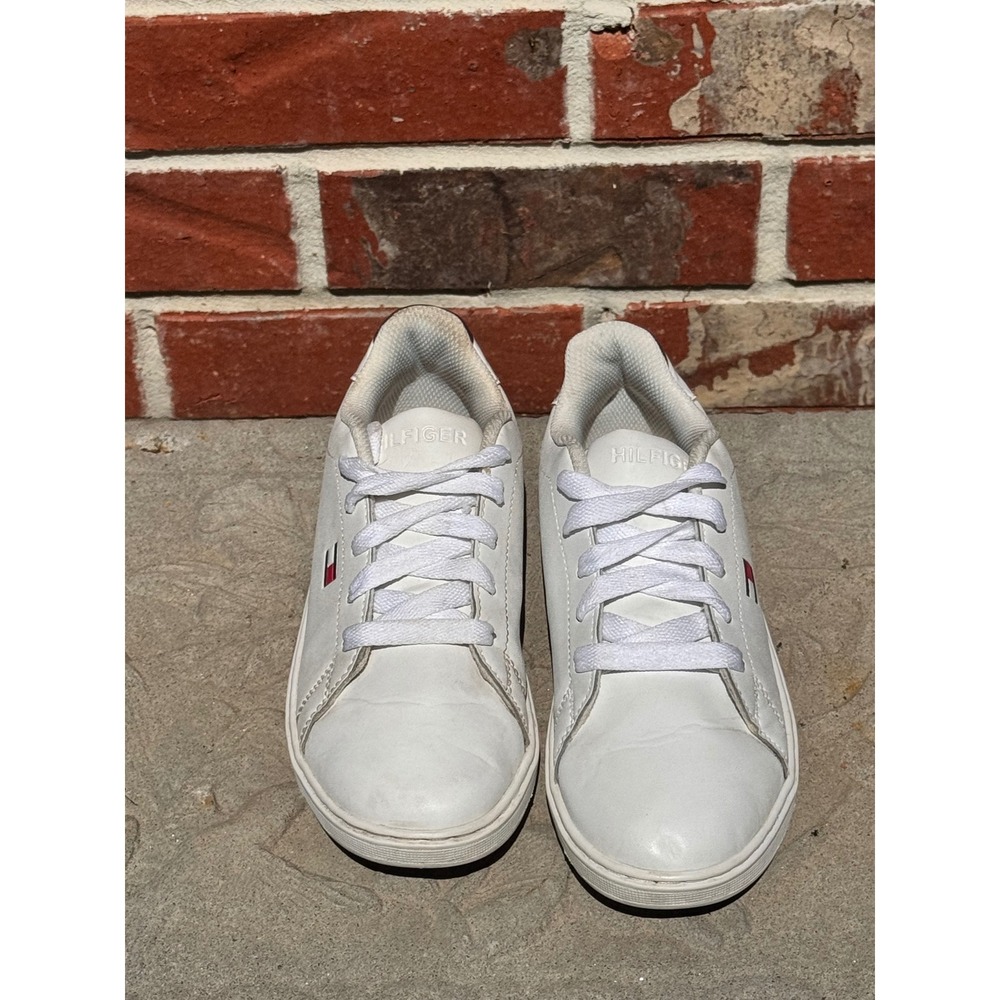 Tommy Hilfiger White‎ Sneakers Casual Shoes Classic Logo Size 3 Youth